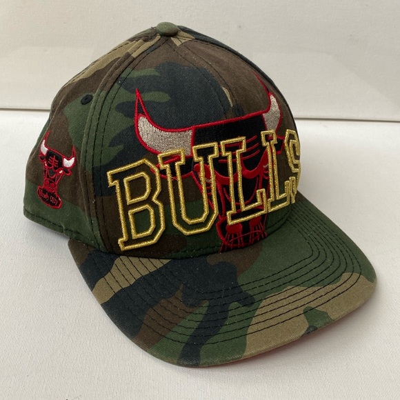 NEW ERA 9Fifty NBA Chicago Bulls GREEN CAMO Snapback Baseball Hat Cap HARDWOOD
